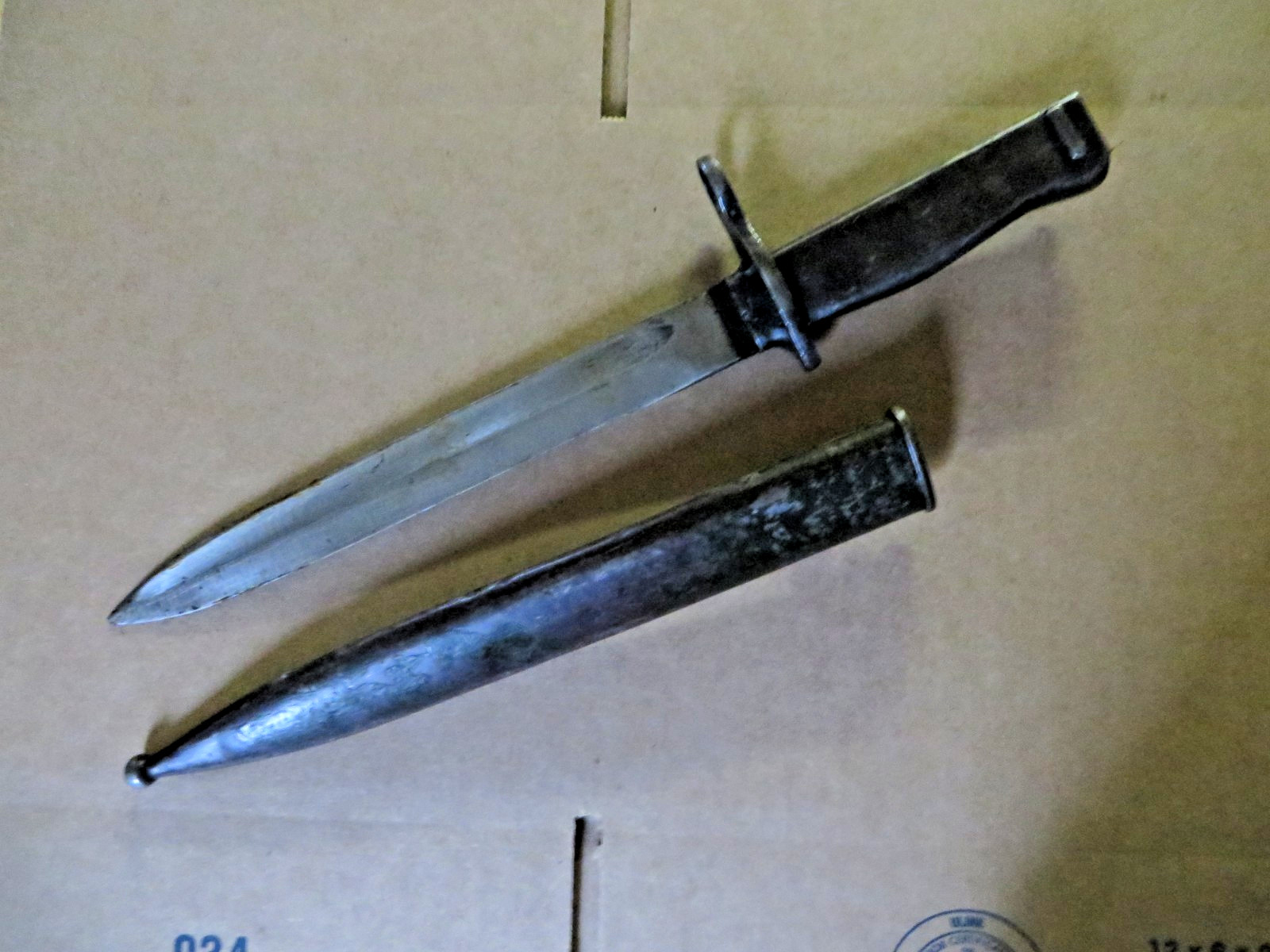 WWI GERMAN ERSATZ BAYONET Very Good Original Condition (crack on mount ring)