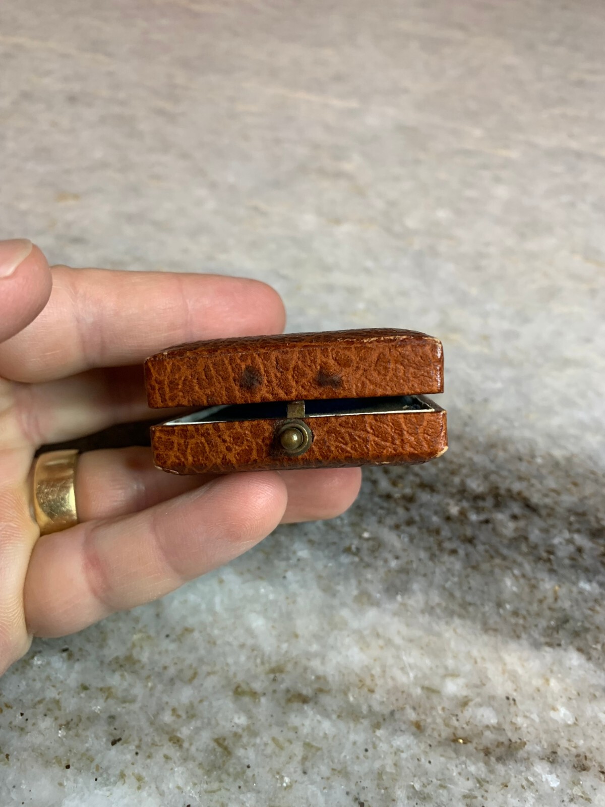 Antique 1896 League American Wheelmen READING PENNSYLVANIA Medal Pin Button Bike