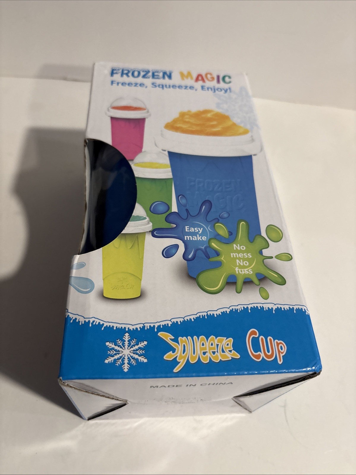 FROZEN MAGIC Squeeze Cup, Blue - Easy To Make, No Mess - New - Free Shipping