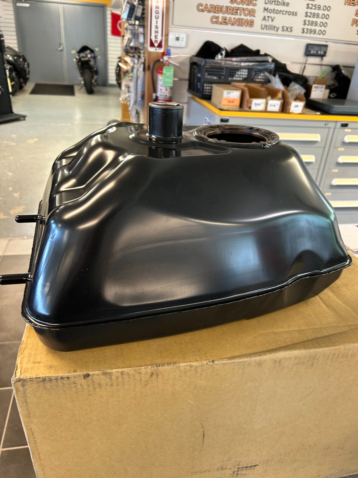 KYMCO MXU450 GAS FUEL TANK 17500-LGC3-MY3 OEM KYMCO PART