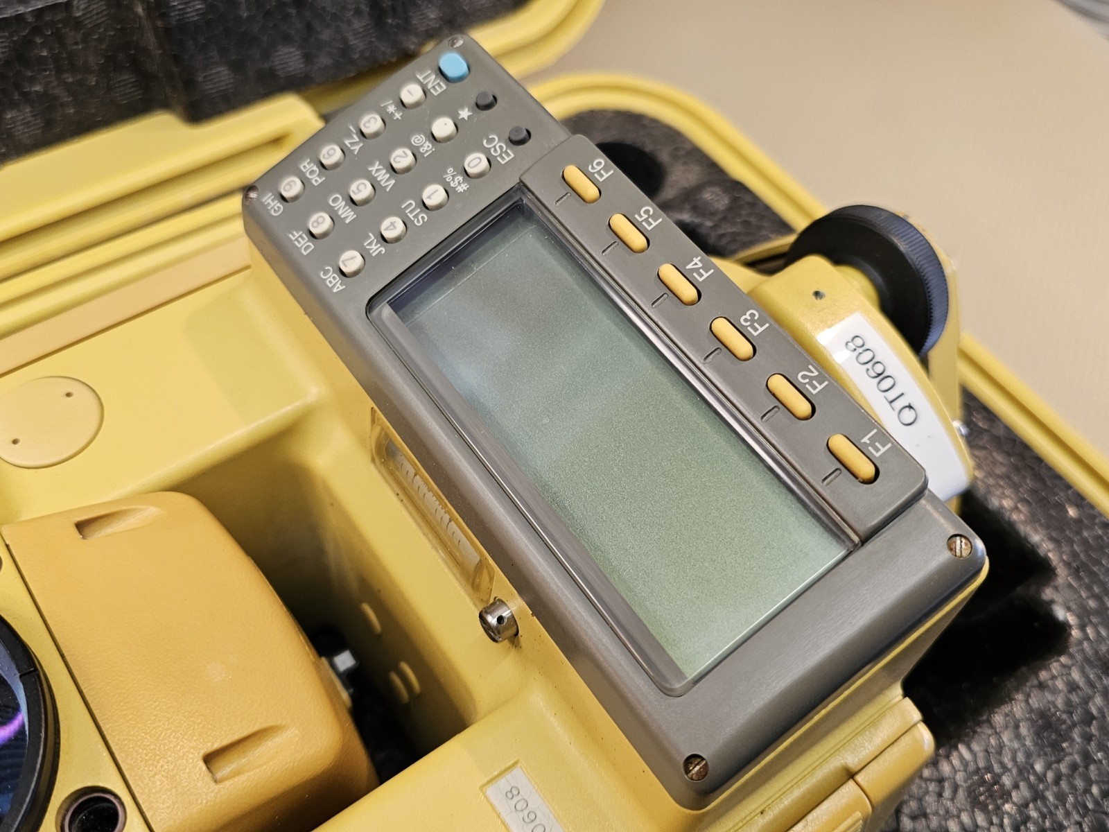 Topcon GTS-802A Robotic Total Station For Surveying Full Set Level Case Charger