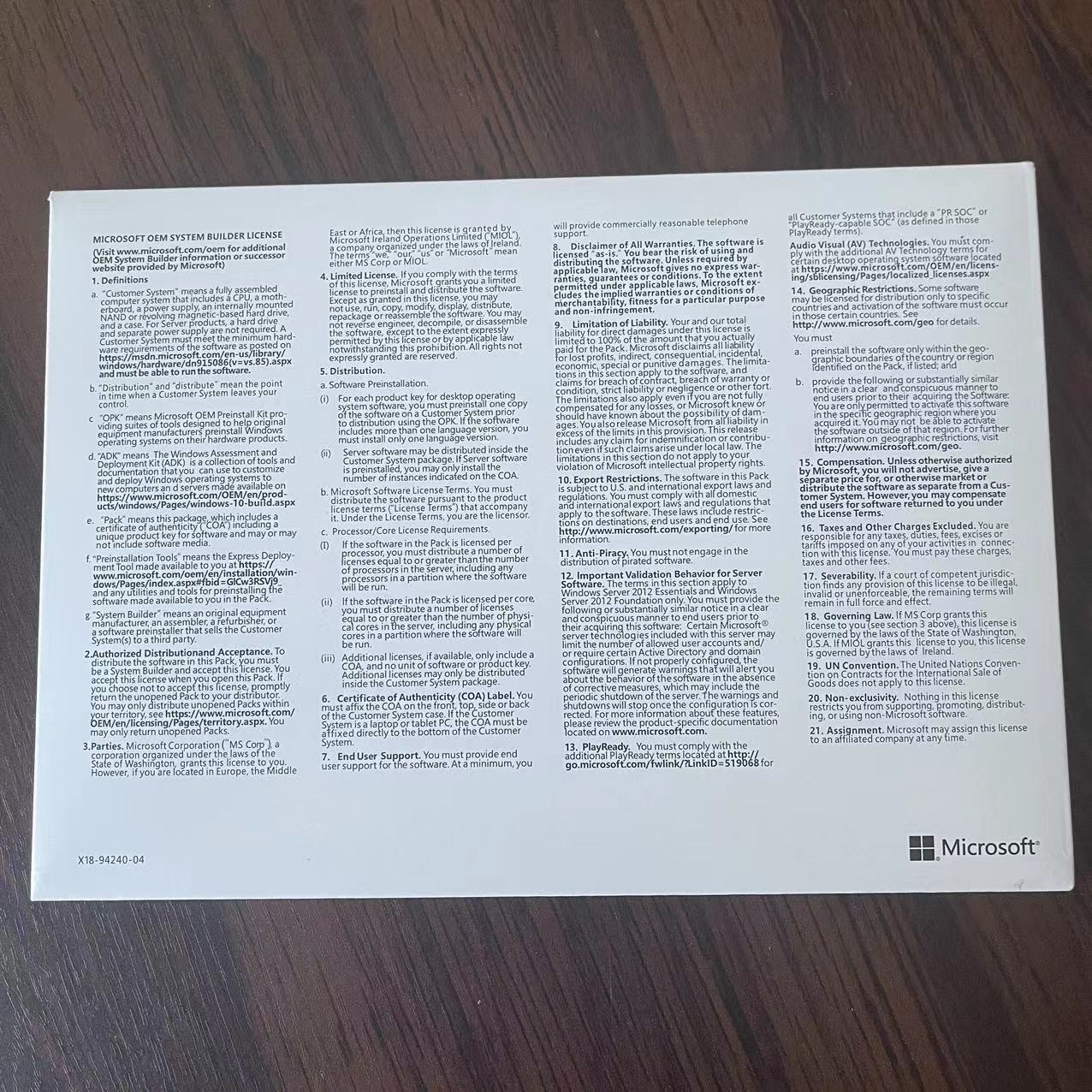 New Microsoft Windows Server 2022 Standard 64-bit License & DVD 16 Core sealed