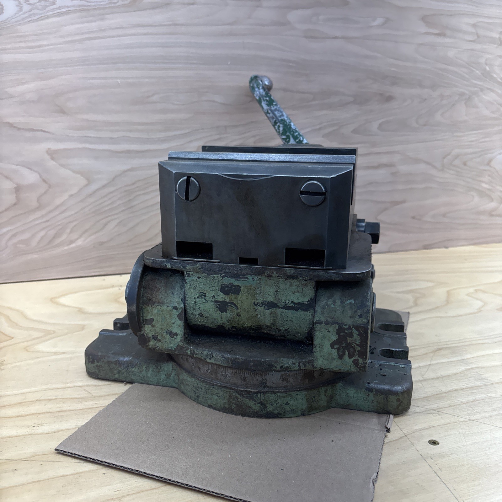 Brown & Sharpe No 3 Universal Tilting Vise 6” Jaw Double Swivel Base