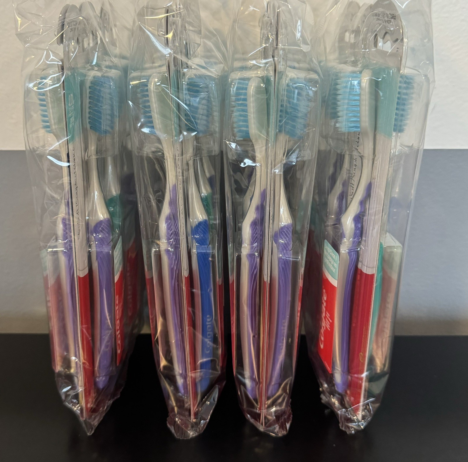 *NEW LOT OF 24 COLGATE SLIM SOFT ULTRA SOFT, SLIM TIP COMPACT TOOTHBRUSHES*