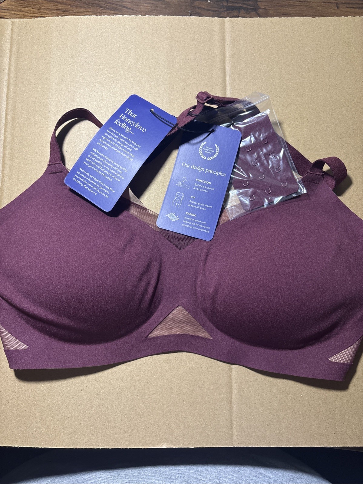 NWT Honeylove Liftwear Crossover Bra Size S Color Fig