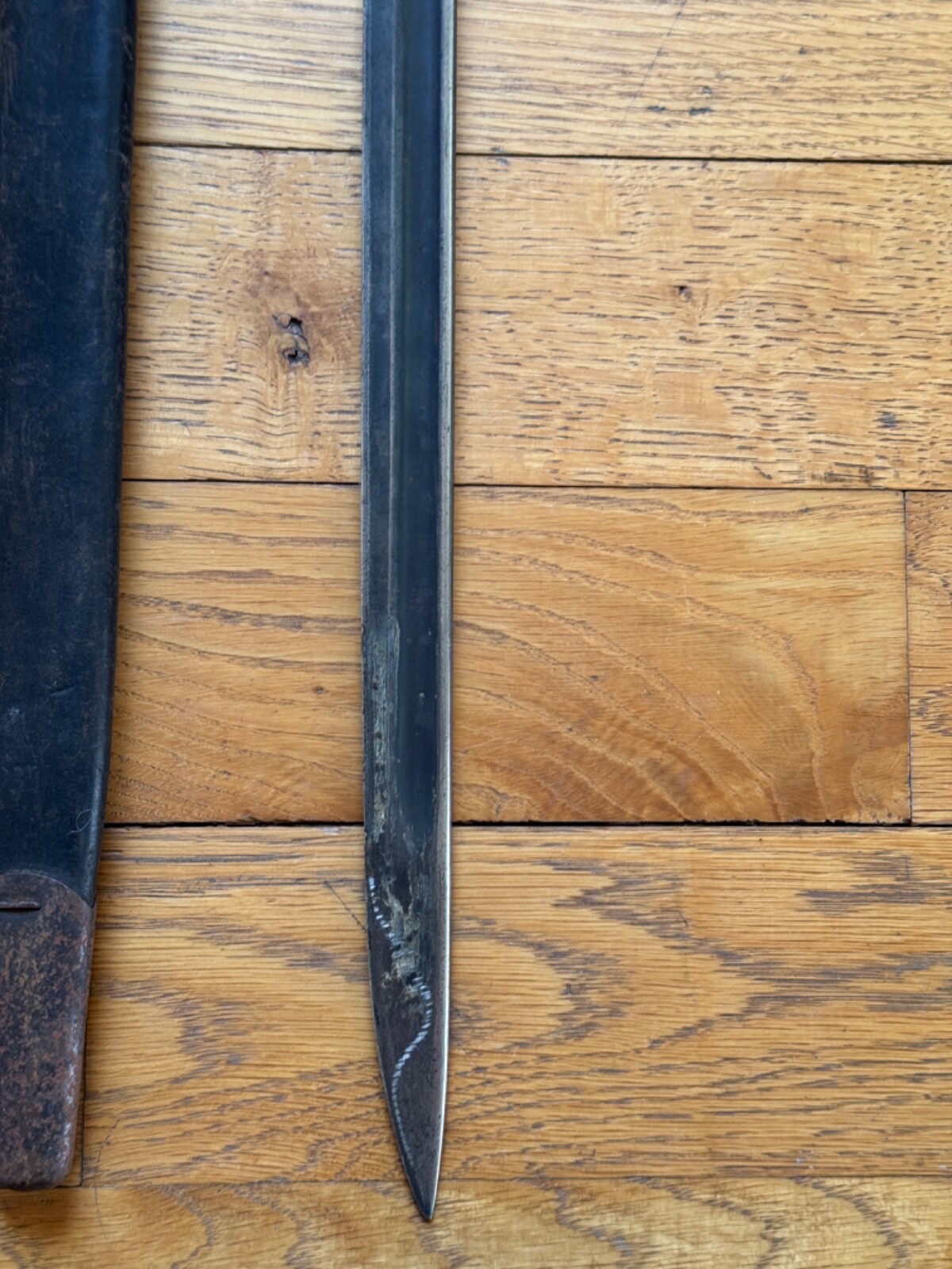 British Wilkinson Model 1907 Bayonet w/ Scabbard