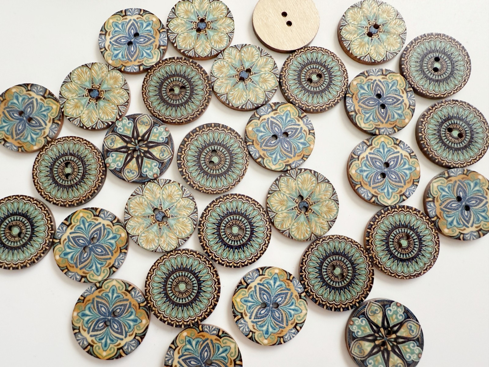 30PC Blue Vintage Paint Round Wood Buttons Sewing Crafts 25mm 1 Inch