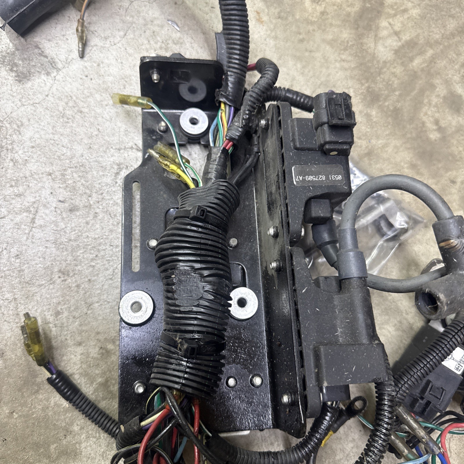 2002 Mercury 40 HP 2 Stroke 2cyl Outboard Complete Electrical Wire Harness