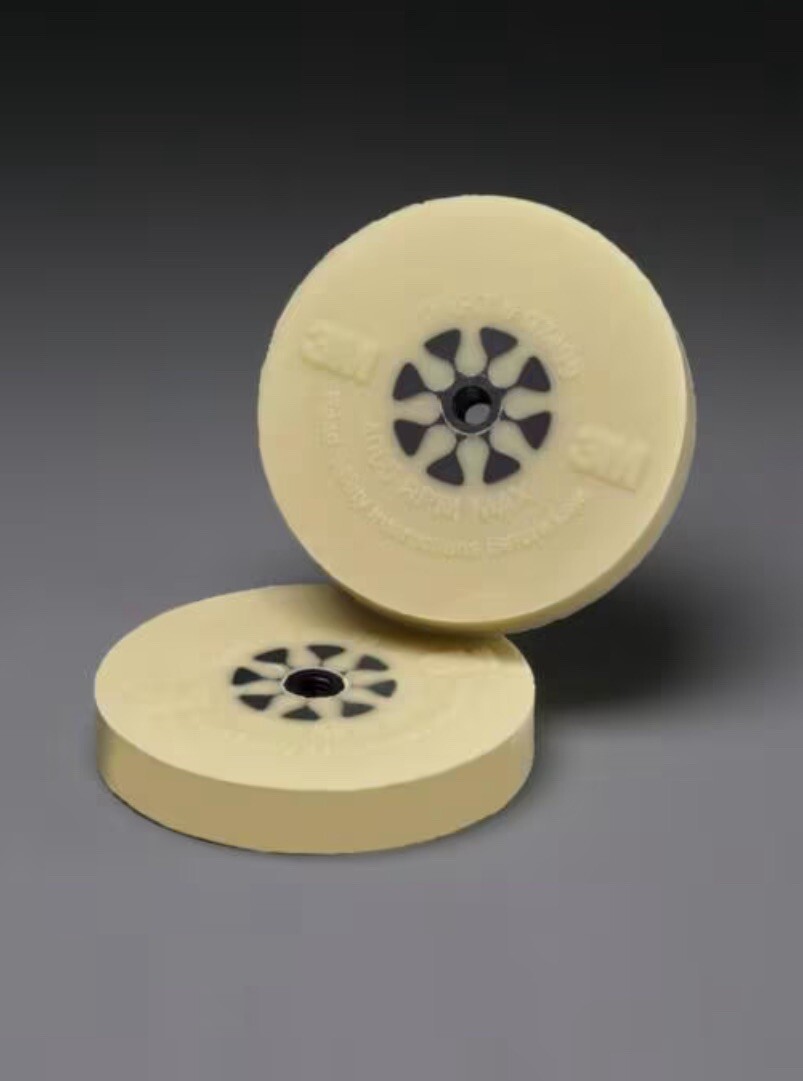 Stripe Off Wheel 07499 , 4" x 5/8" 3M 7499 Brand New! FRESH INVENTORY**