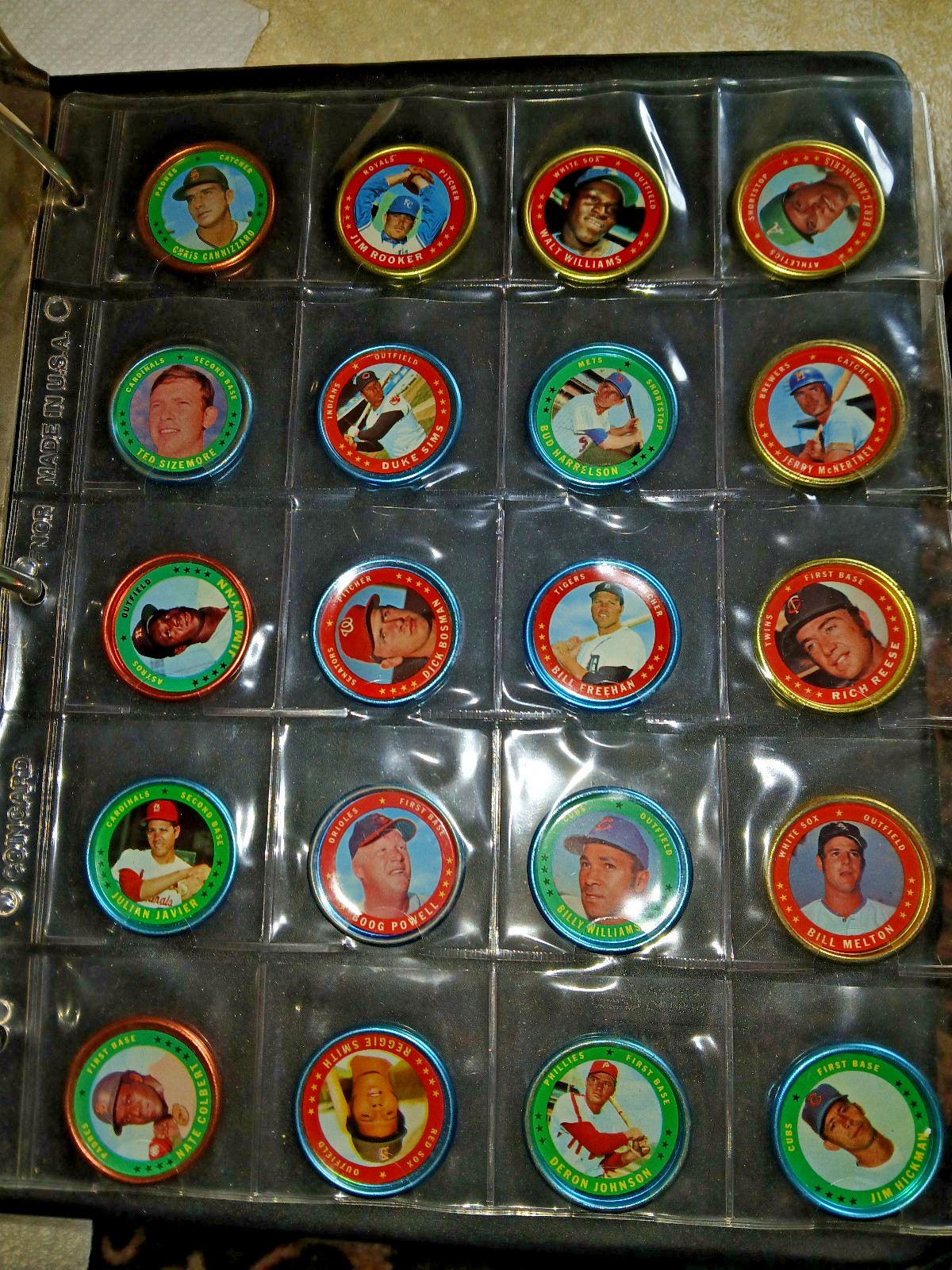 Topps Baseball Coins 1971 you pick from photos even some hall of famers