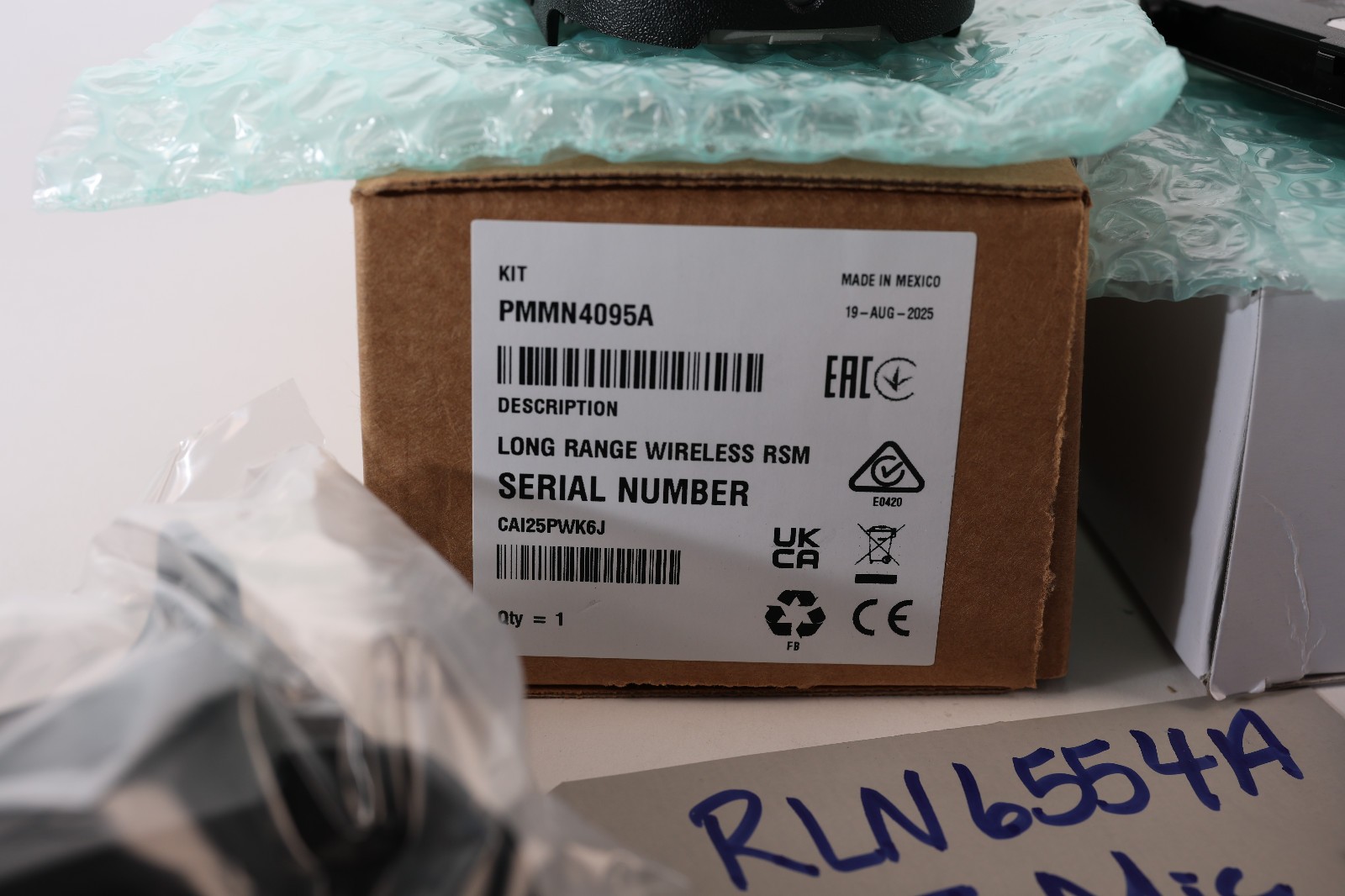 Motorola RLN6554A PMMN4095A OEM Wireless RSM Bluetooth APX6000 APX8000 *Open box