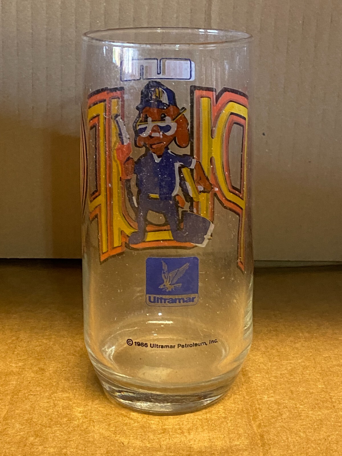 1986 Vintage Ultramar Gas Fill It Up Pup Mechanic Drinking Glass - Promo Glass