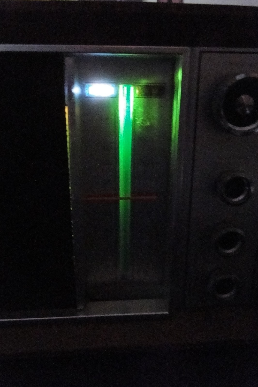 1970’s Panasonic Table Top Radio AM-FM Walnut RE7259 Works great !