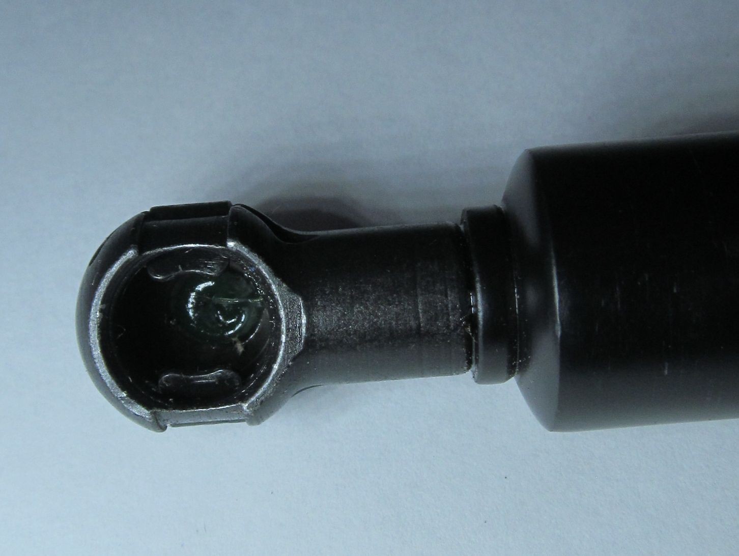 NEW GENESIS 6555UZ GAS SPRING 12.087" 34LB FORCE 4.25" STROKE 10MM BALL MOUNTS