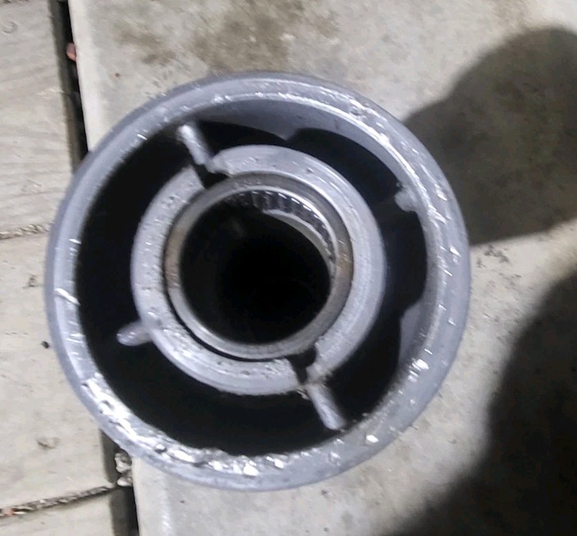 Johnson Evinrude Bearing Carrier 200-225-HP