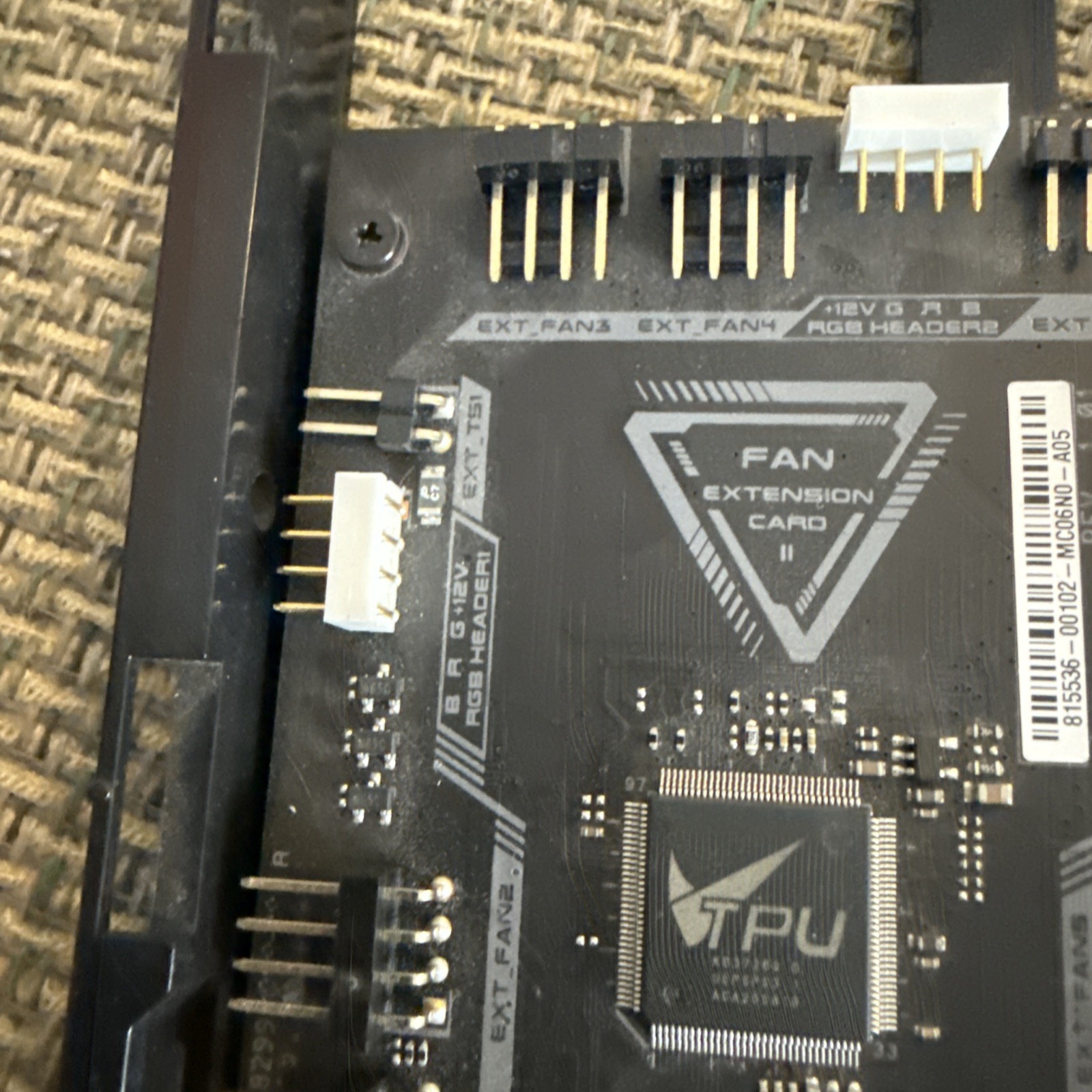 ASUS Fan Extension Card II ROG Maximus Extreme MC06N0 + Cables With Caddy