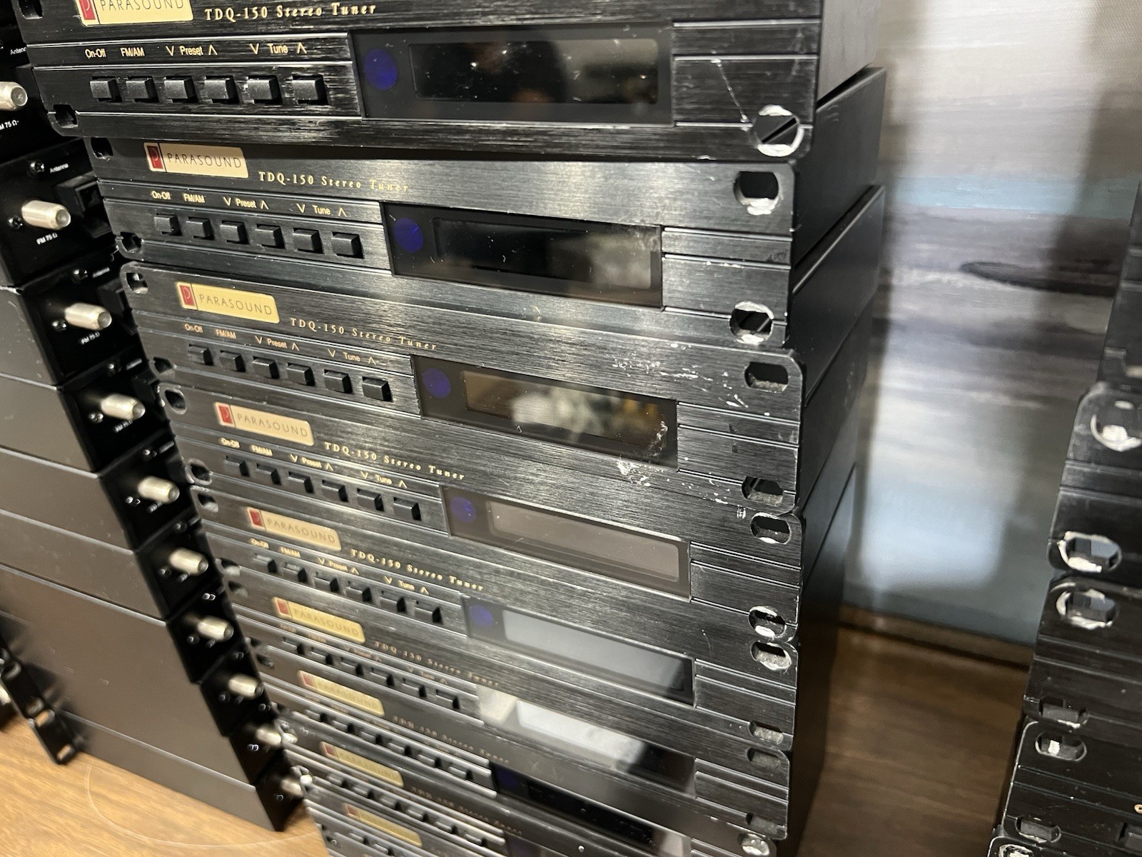 Parasound TDQ-150 Stereo tuner Working ( PRICE FOR 1 UNIT ONLY )