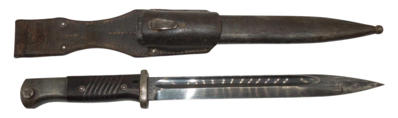 Original WWII German Army Non Matching Numbers Bayonet Scabbard Frog 41 FNJ