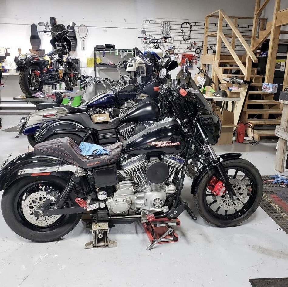 Harley Dyna Mag Wheels 16 rear19 Front 2000 to 2017 Includes 25 mm & 1"'bearings