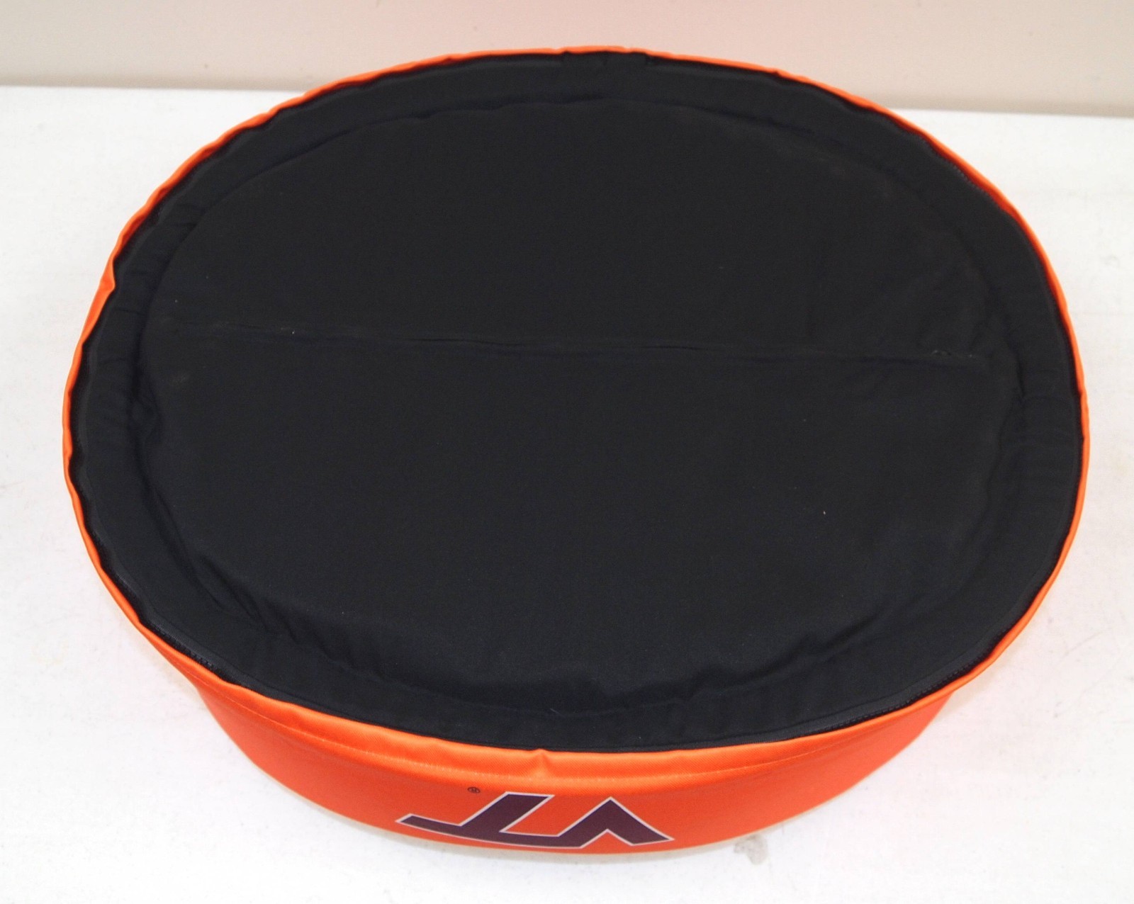 Rare! STADIUM SPOT Oval "VIRGINIA TECH" Medium DOG STADIUM BED w/ Washable Cover