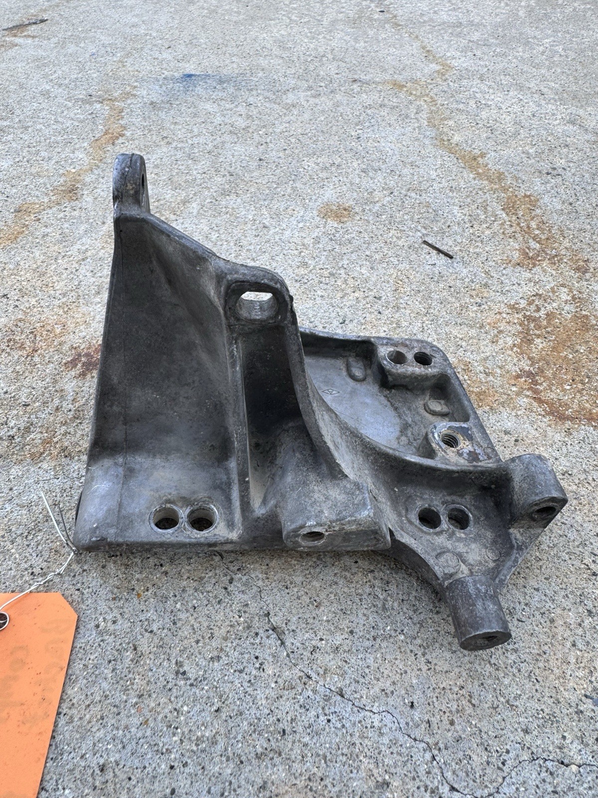 81-86 Jeep CJ 4.2L 6cyl Compressor Mounting Bracket 3237579