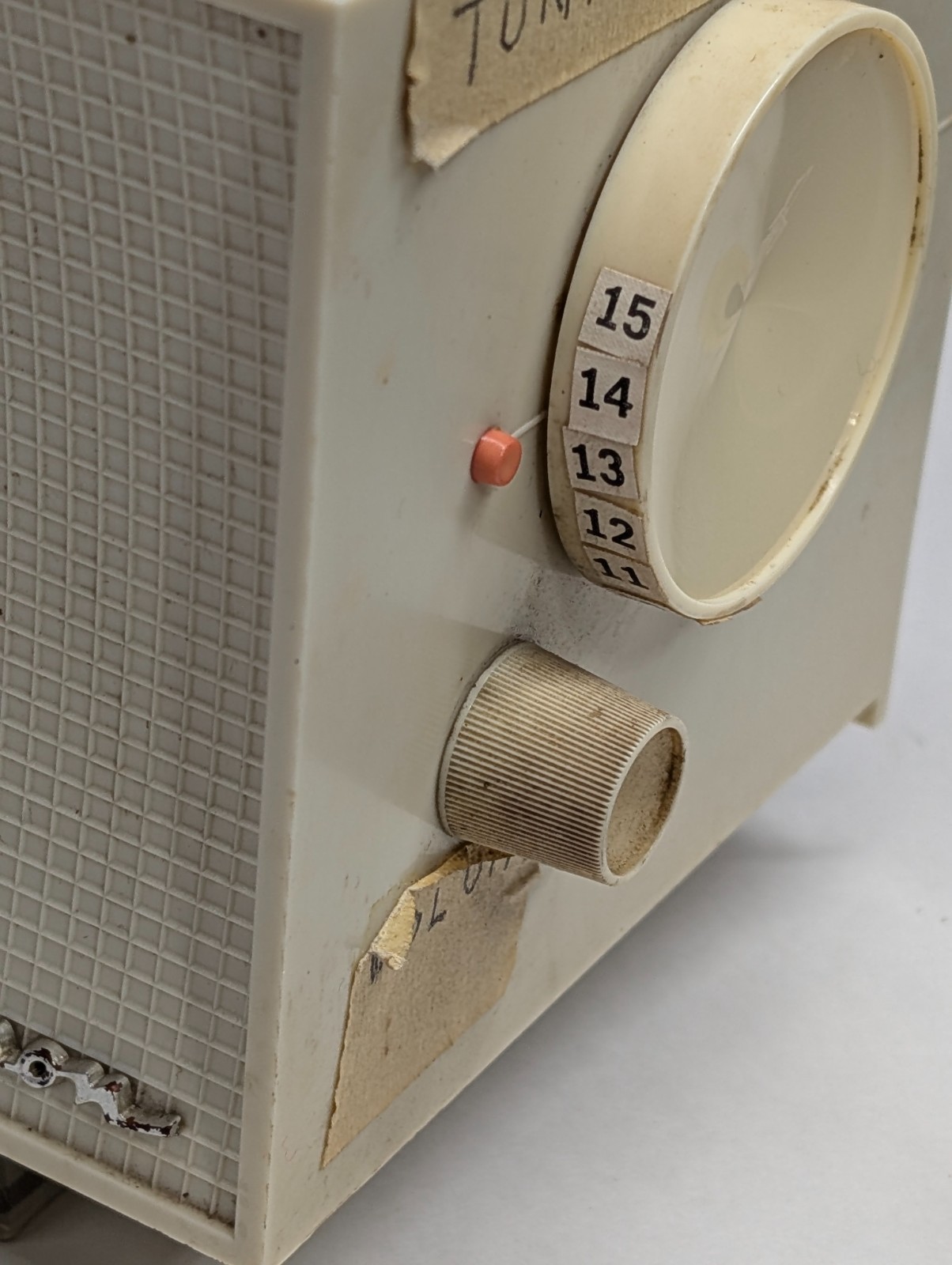 Vintage Emerson Clock Tube Radio Model 826 Series D Telechron Alarm Movement