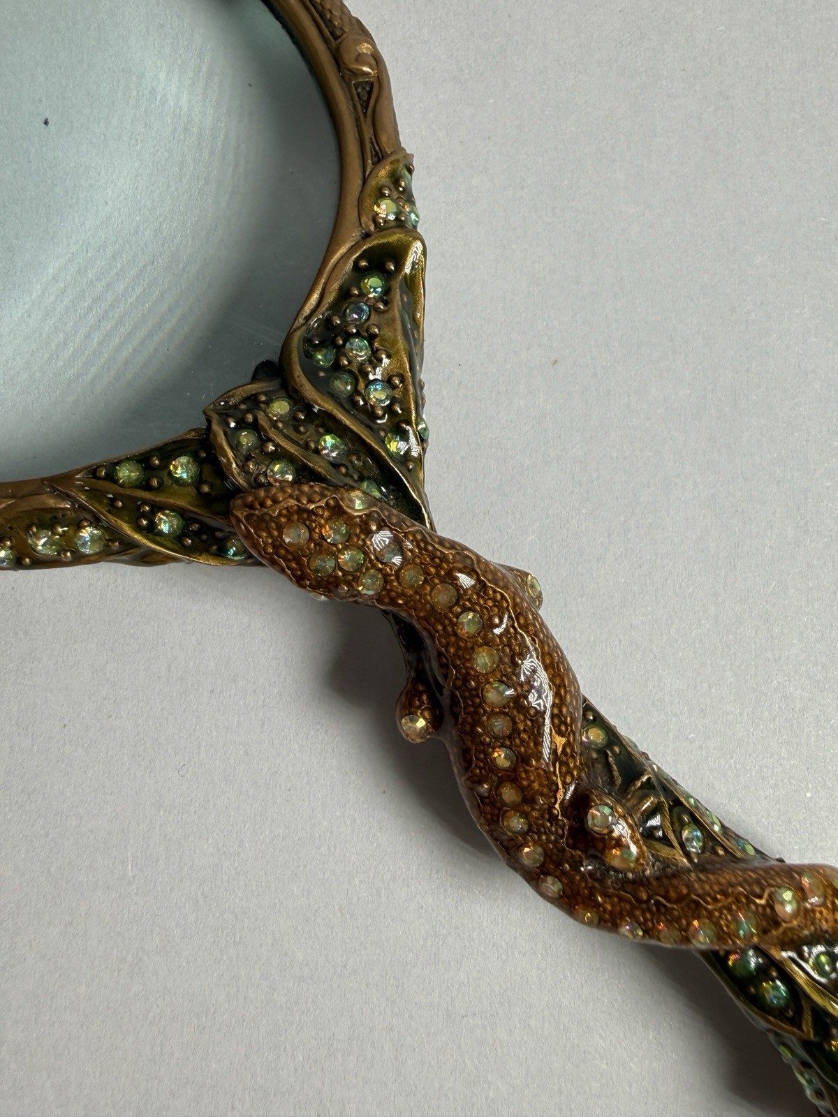 Jay Strongwater Lizard Magnifying Glass