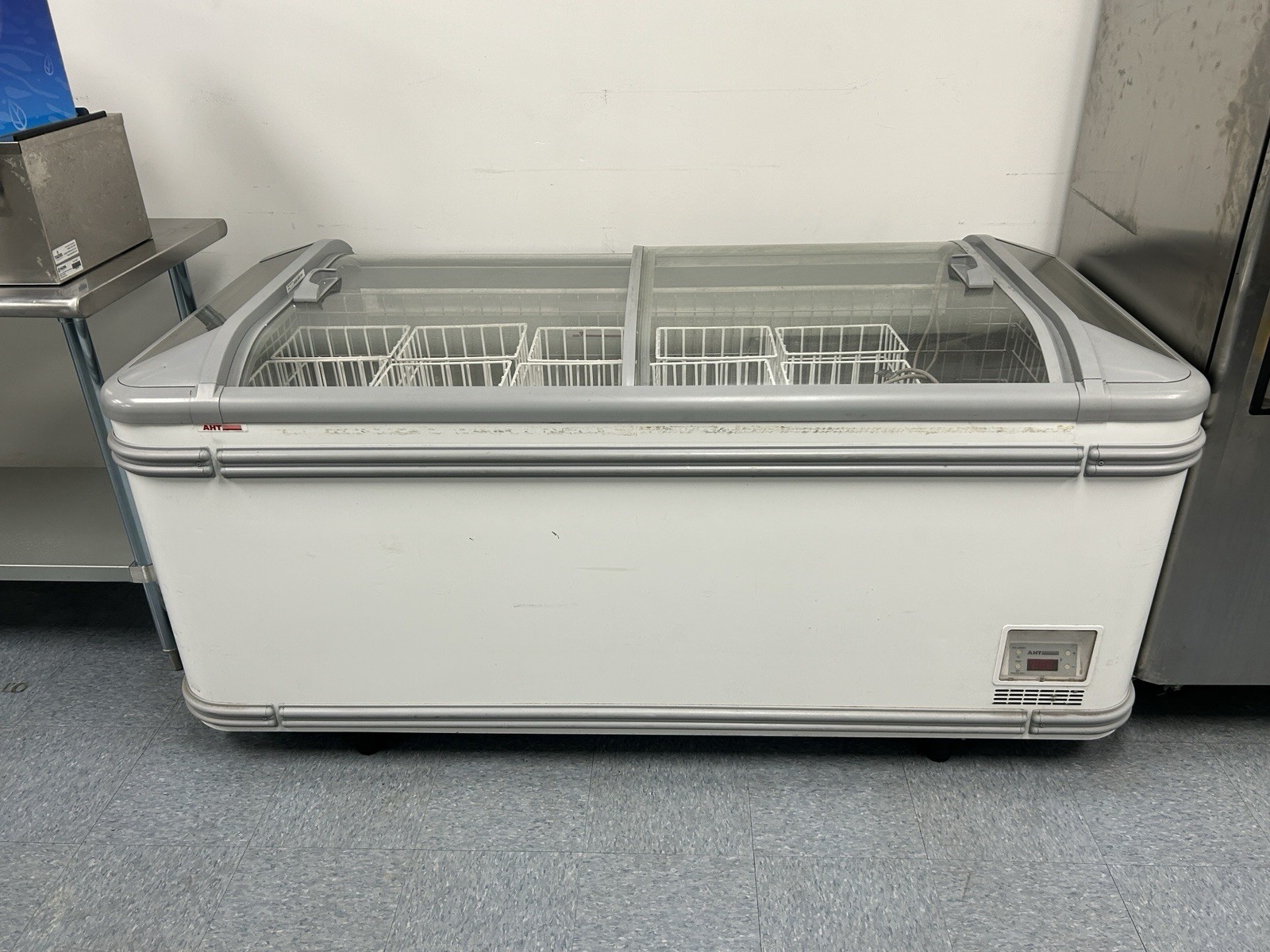 AHT MALTA 185 multi-temp commercial freezer and chiller. Glass Door