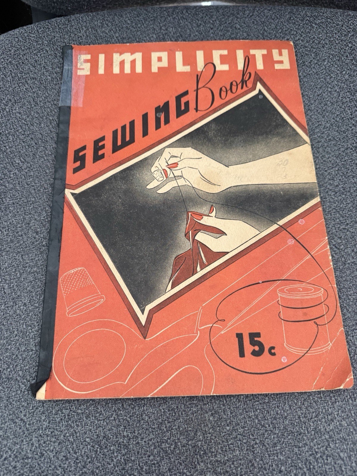 VIntage 1937 Simplicity Sewing Book For Beginners Step By Step in Good Condition