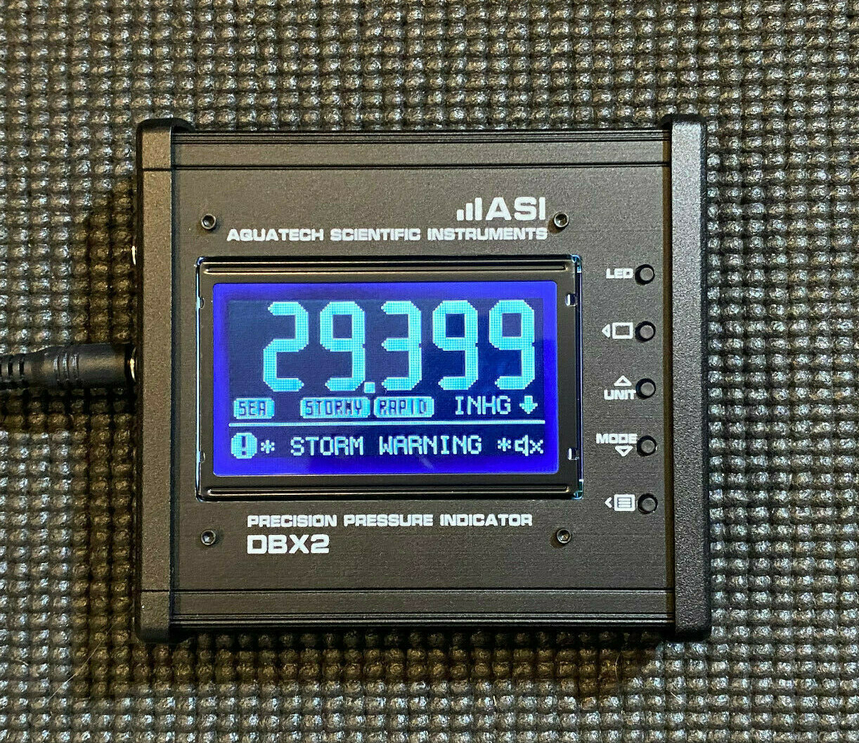 DBX2 DESKTOP PRECISION DIGITAL BAROGRAPH BAROMETER BLACK - STANDARD CALIBRATION