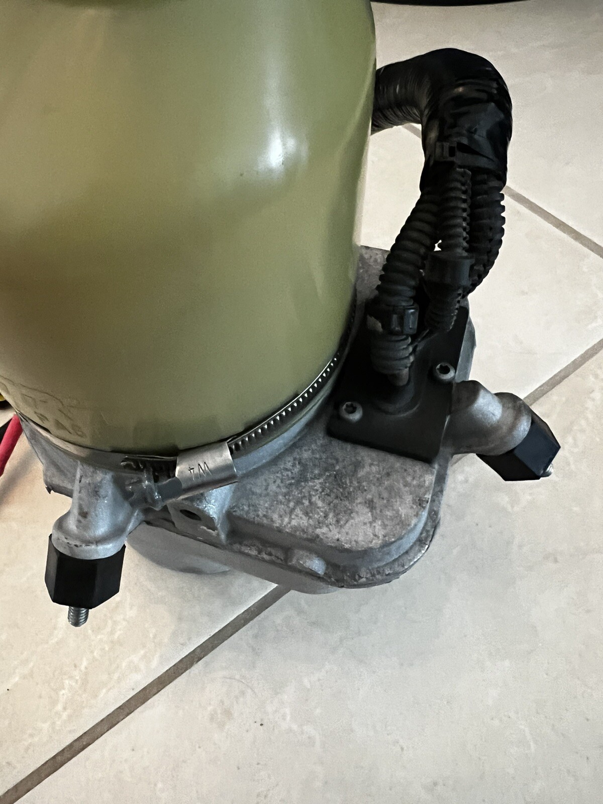 Mercury Verado power steering pump, Gen B