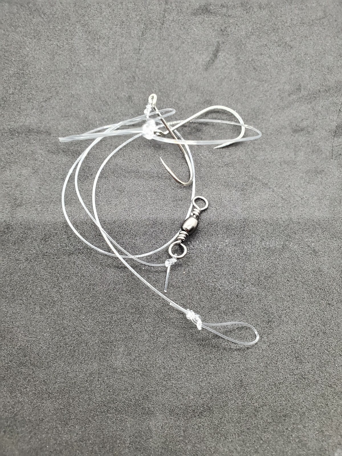 Blackfish Tog Tautog SALTWATER FISH RIG MUSTAD 3/0 HOOK 50lb MONO 2 Hooks