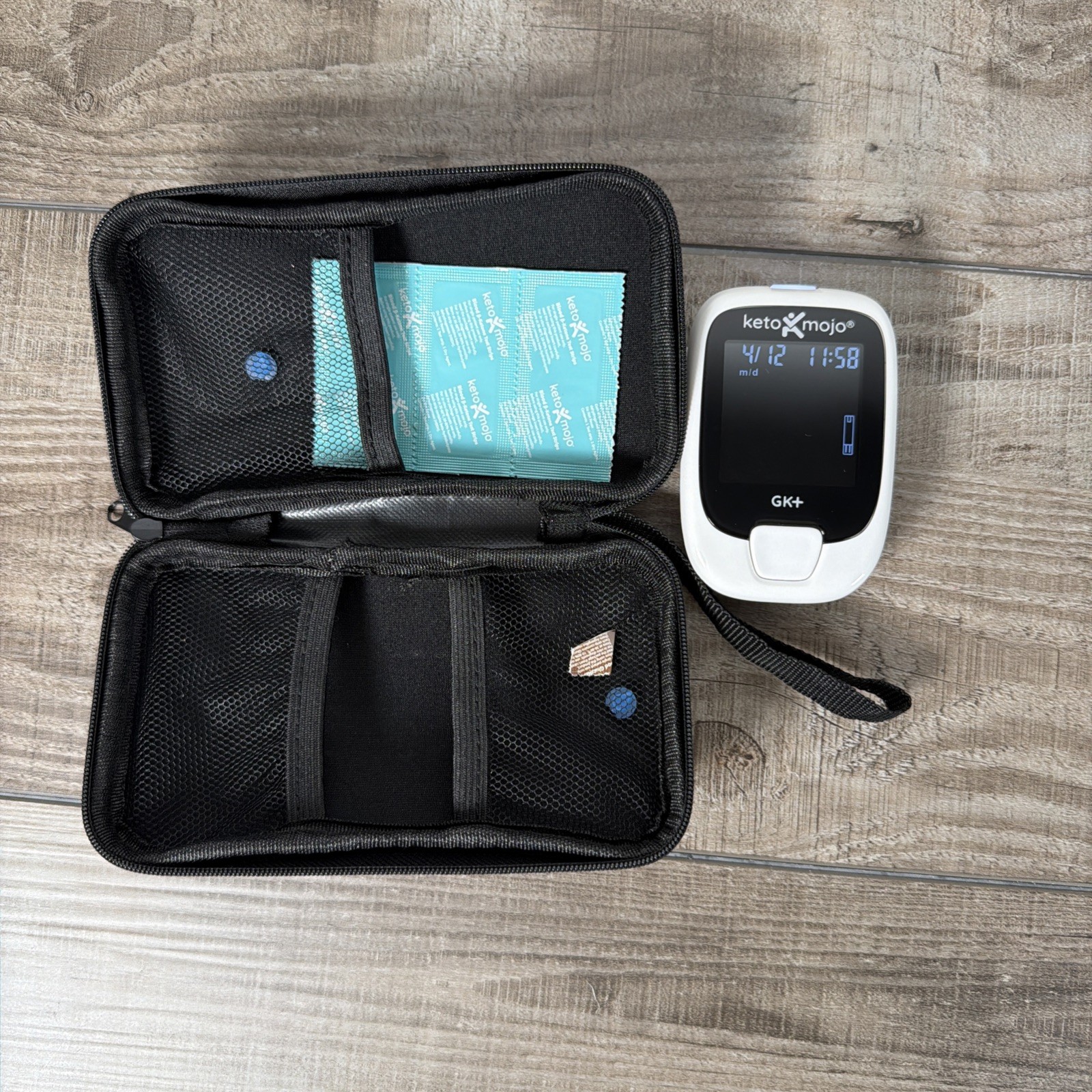 Keto-Mojo GK+ Bluetooth Glucose & Ketone Meter w/ Case
