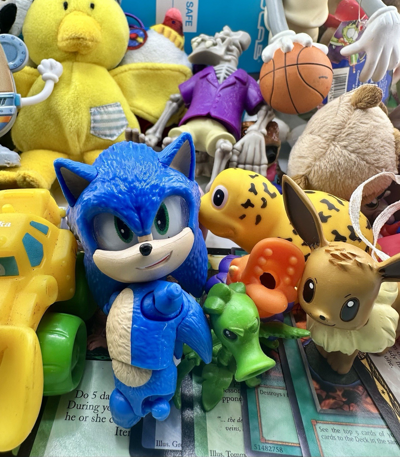 Vintage To Now Junk Drawer Kids Toy Collectors Lot Alf Yugioh Plants Vs Zombie