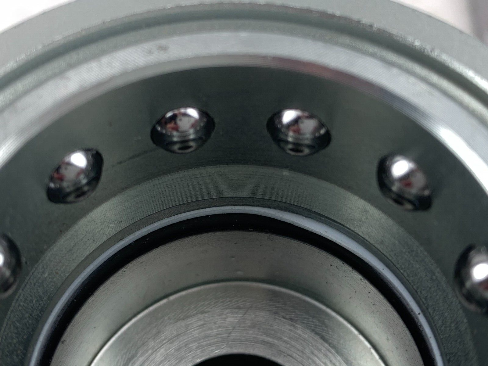 Hydraulic Quick Disconnect ISO B HNV1F Female Poppet Coupler