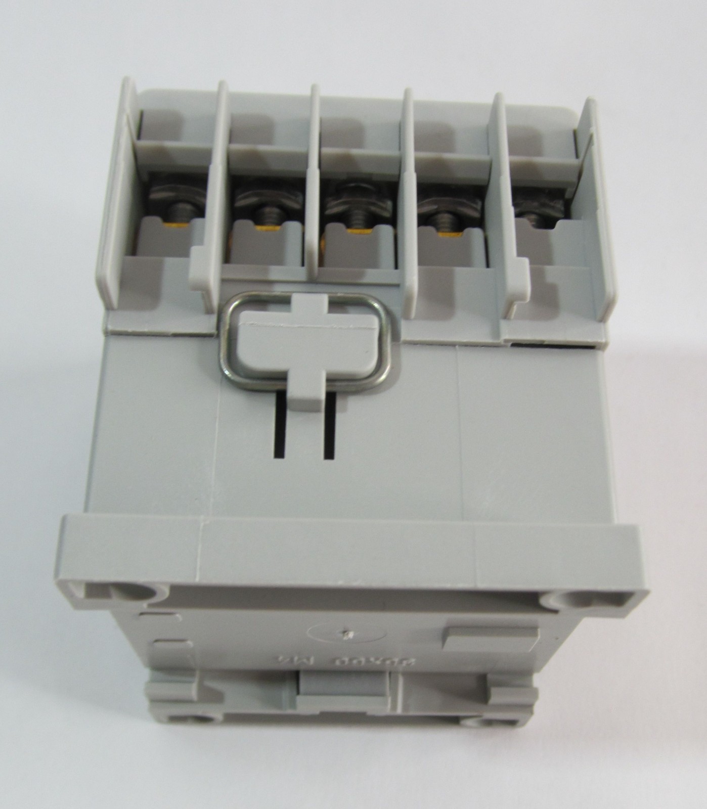 NEW ALLEN BRADLEY 100-K09*10 MINI CONTACTOR 100-K09D10M 110V/120V 9A 3-POLE