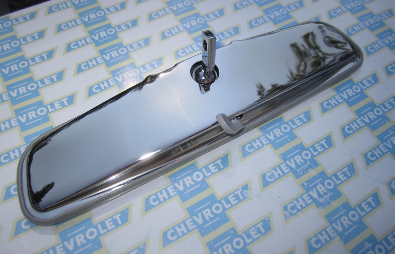 1962-1972 Chevelle, Camaro, Nova, Impala, El Camino | Rear View Mirror 10''