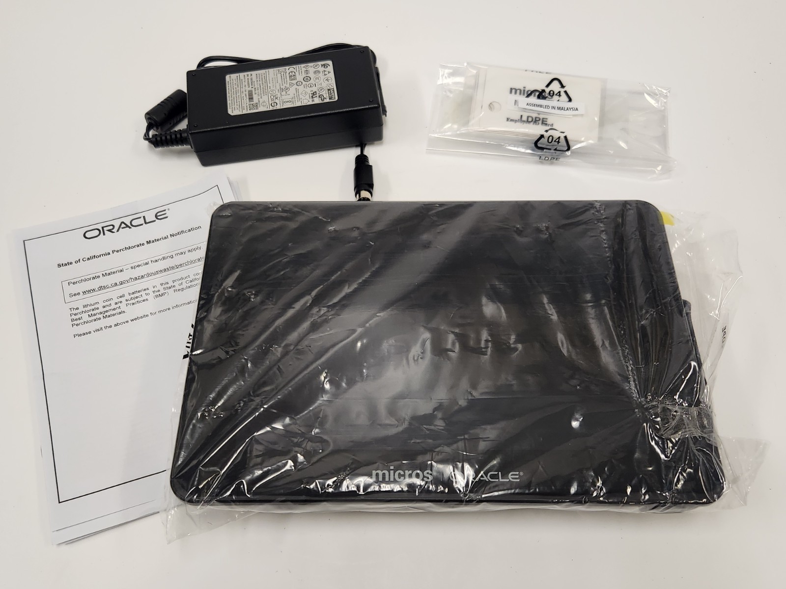 Oracle Micros Compact POS Workstation 3 10" Atom E3930 4GB RAM 64GB NEW OPEN BOX