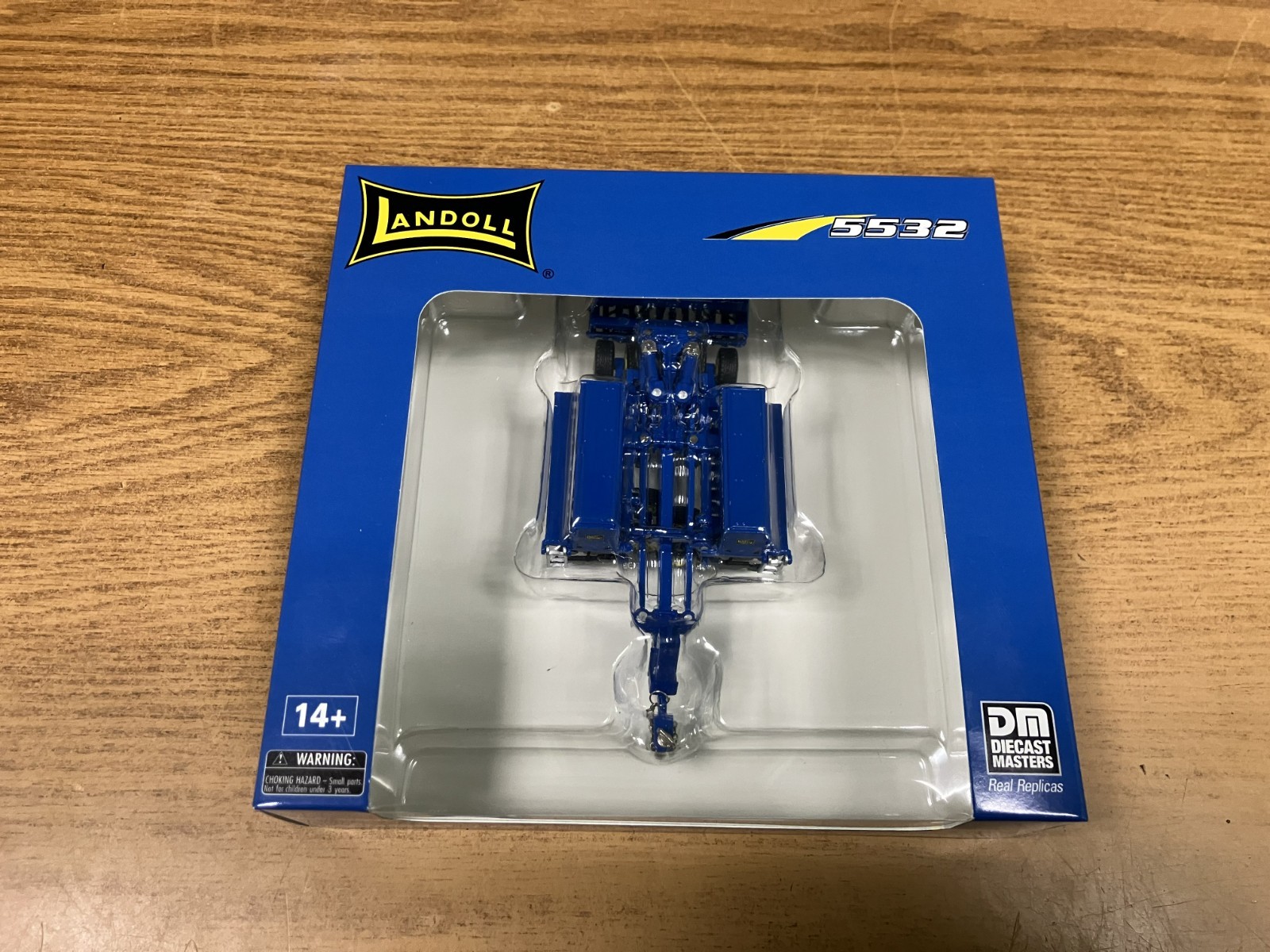 Landoll 1/64 5532-30 Grain Drill 41011