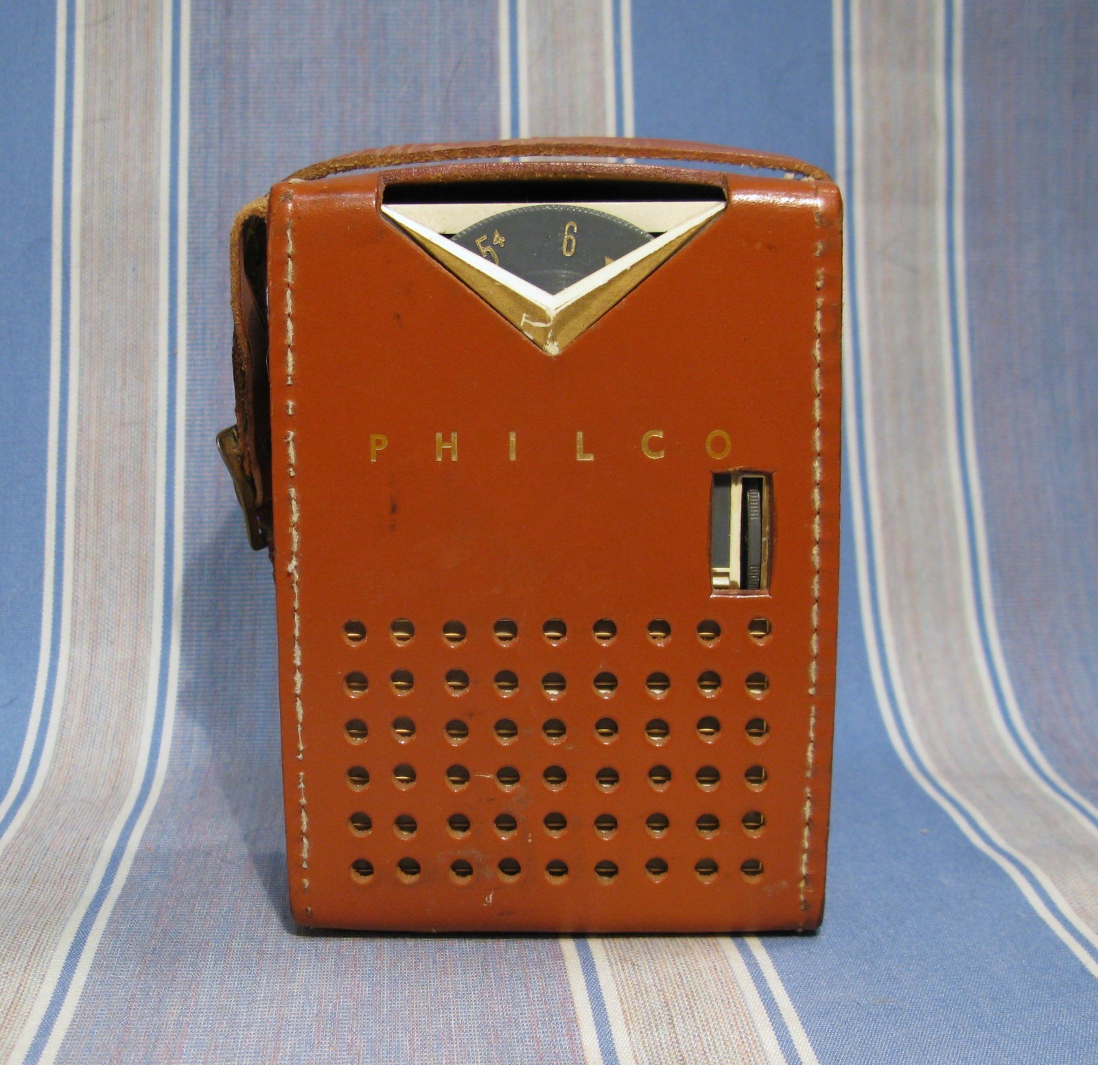 1959 PHILCO T60 TRANSISTOR RADIO