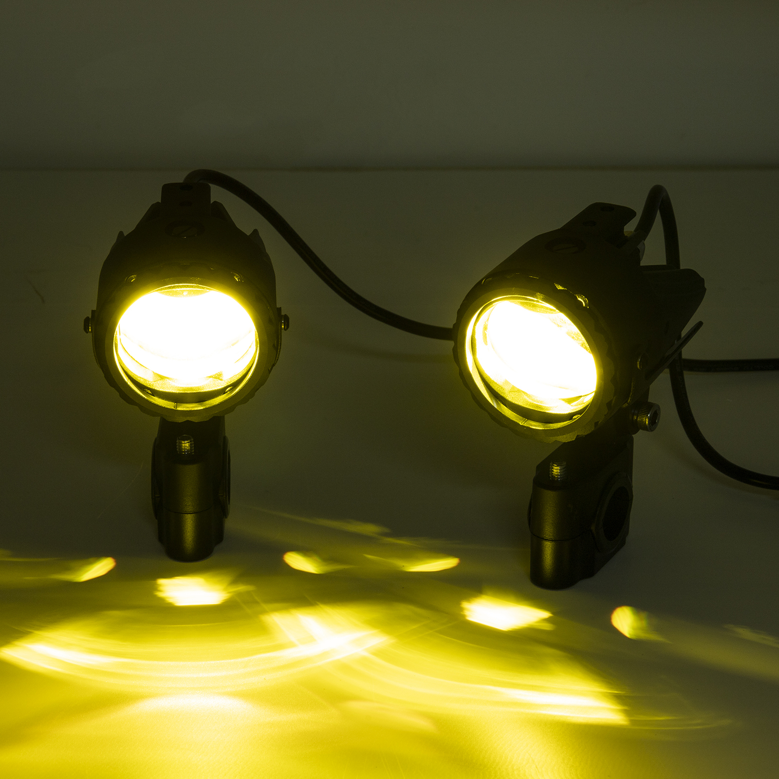 For Harley Auxiliary LED Driving Lights Fog Pods Touring Electra Glide Road King