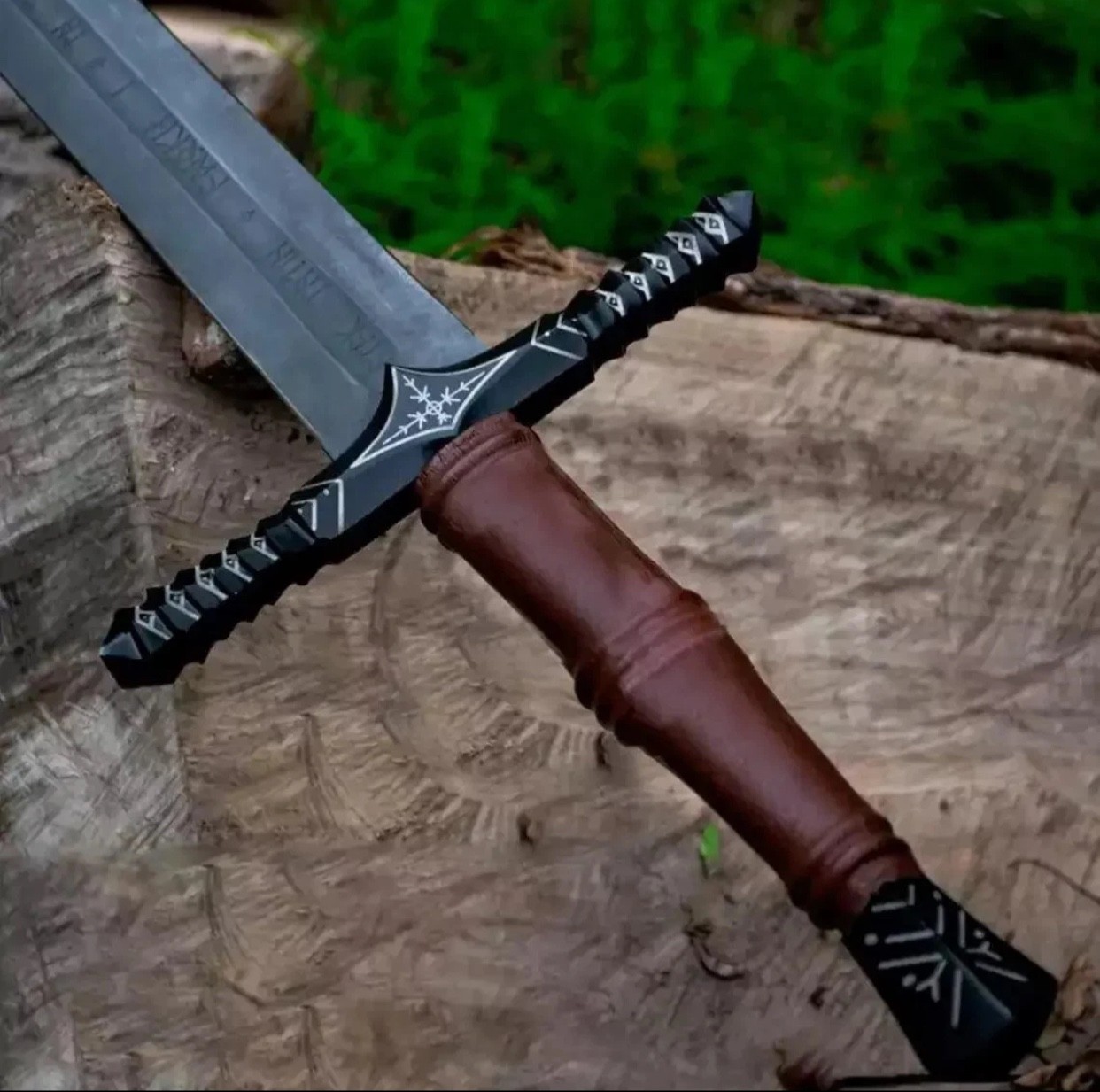 Hand Forged Carbon Steel Viking Sword Battle Ready Medieval Sword With Scabbard.