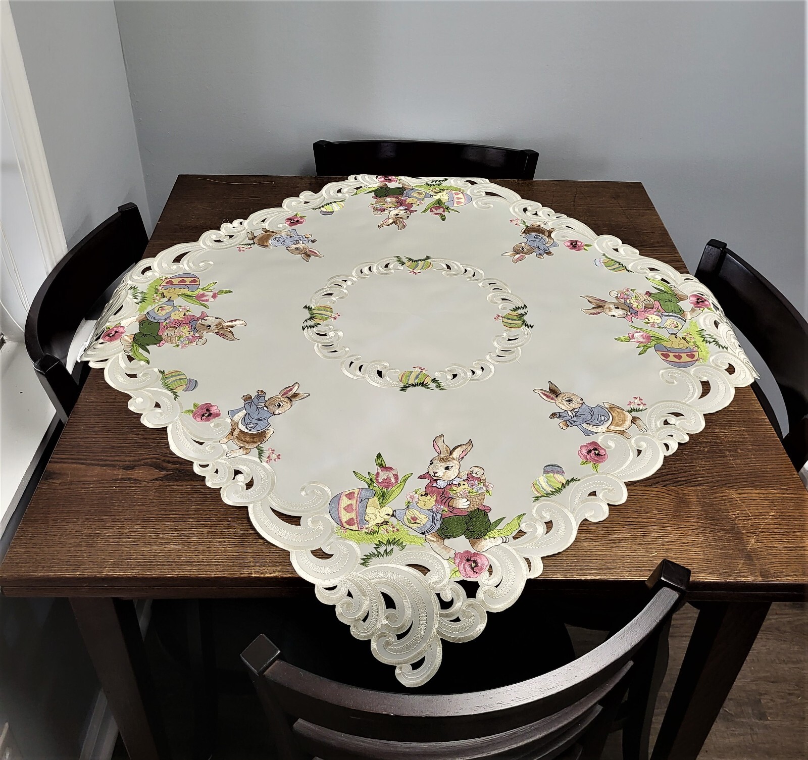 Doily Boutique Table Runner, Doily, Mantel Scarf with Easter Bunny on Ivory
