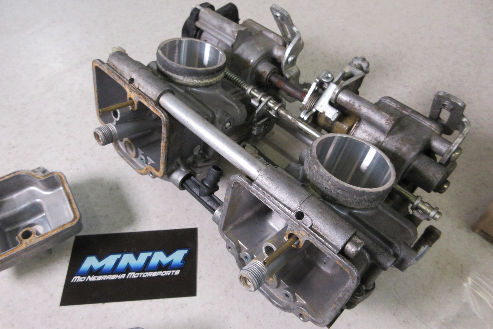 Ski-doo summit 800r x xrs GENUINE GM40-B361 Intake Carb Carburetor 403138797 Set