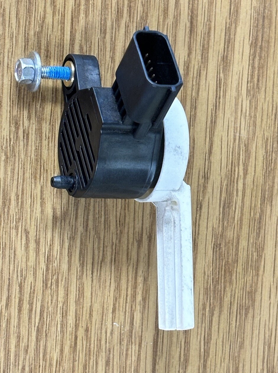 2012-2022 GM Genuine OEM 13597422 Brake Pedal Position Sensor