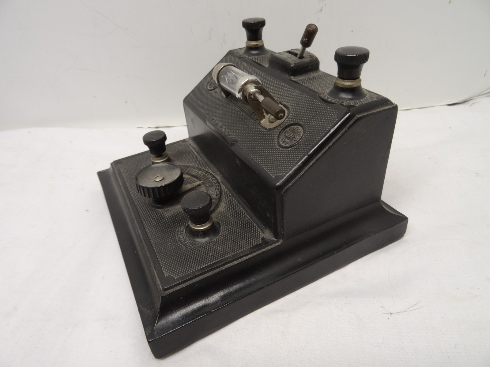 Brownie Wireless Company Model 3 crystal radio receiver