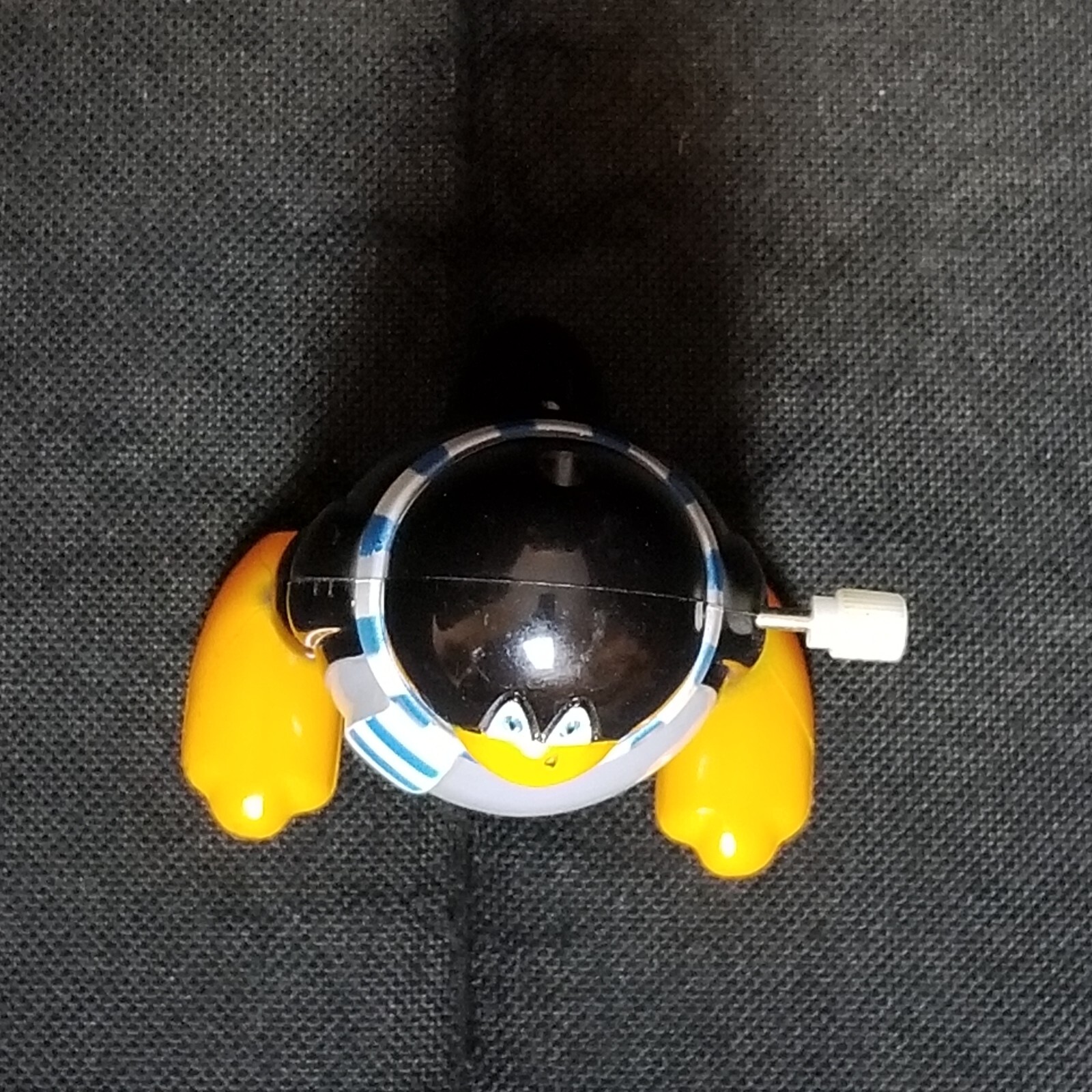 Z Wind Ups Peter The Backflipping Penguin RARE HTF