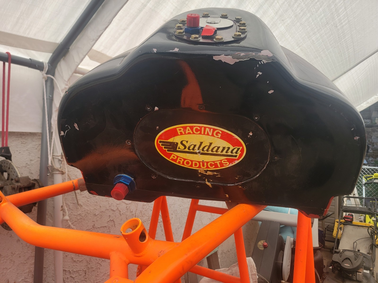 Saldana 33 Gal Tail Tank W/Bladder Top Outlet Outlaw Sprint