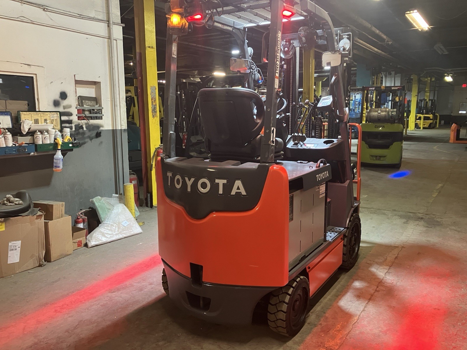 2021 Toyota 5000 LB Electric Forklift With SS and Triple Mast