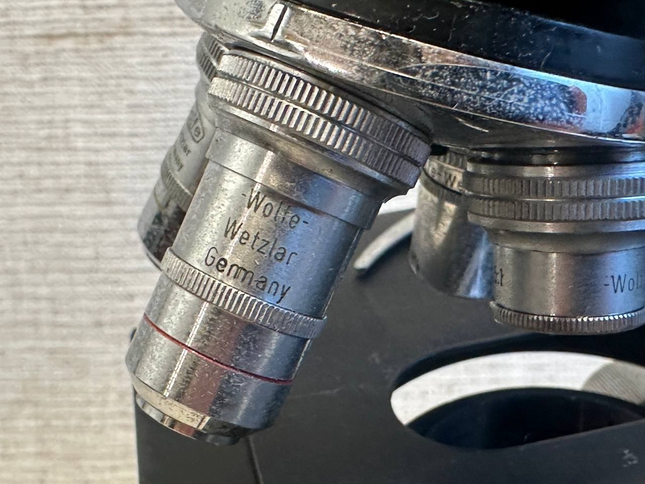 Vintage Wolfe Wetzlar Germany Microscope Carolina Biological 032-1 171